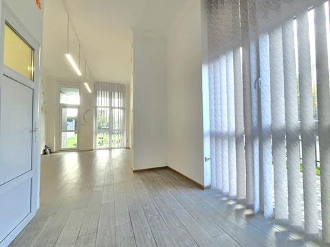 комерційна за адресою Бігова вул., 17а