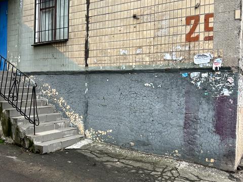 комерційна за адресою вул. 4-й Зарічний мікрорайон вул., 29/1