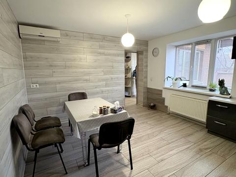 будинок за адресою Олени Пчілки пров. (8 Березня), 1