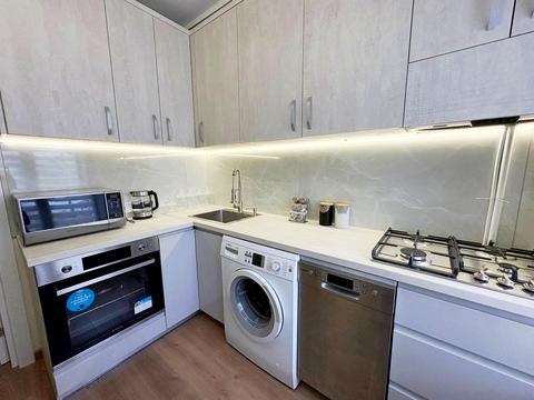 квартира за адресою Петра Дорошенка вул., 53