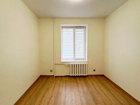 квартира за адресою Петра Дорошенка вул., 53