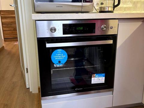 квартира за адресою Петра Дорошенка вул., 53