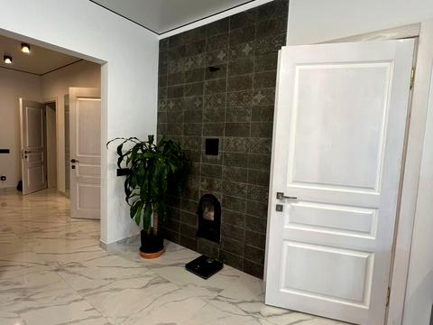 будинок за адресою Веселкова