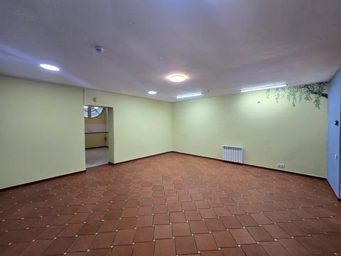 комерційна за адресою Богдана Хмельницького вул., 1-В
