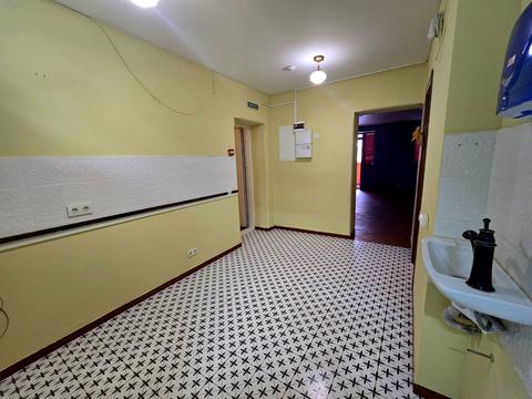 комерційна за адресою Богдана Хмельницького вул., 1-В