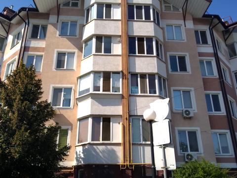 комерційна за адресою Михайла Матюшенка вул., 16-Г