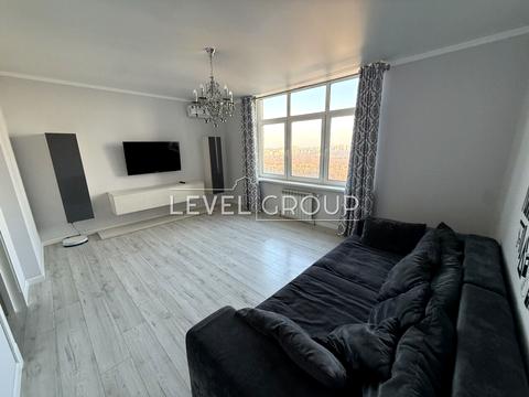 квартира за адресою Авіаконструктора Ігоря Сікорського вул. (Танкова), 4-Г