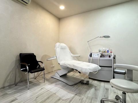 комерційна за адресою Одеса, Середньофонтанська вул., 19б