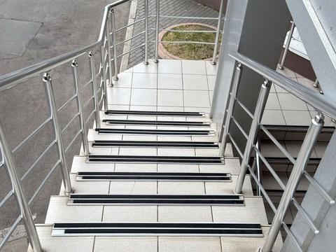 комерційна за адресою Одеса, Середньофонтанська вул., 19б