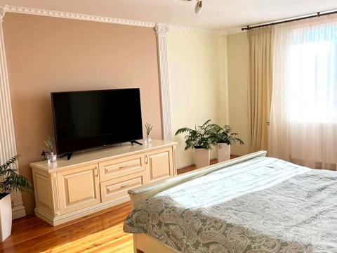 будинок за адресою Незалежності вул.