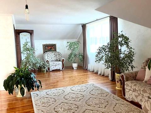 будинок за адресою Незалежності вул.