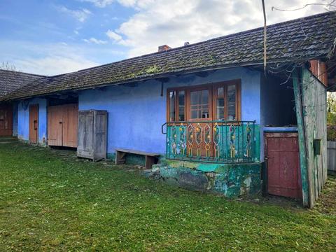 будинок за адресою Лісна
