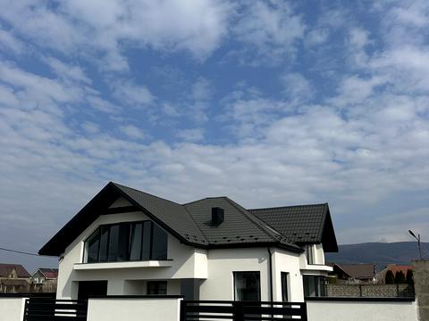 дом по адресу Леоніда Каденюка