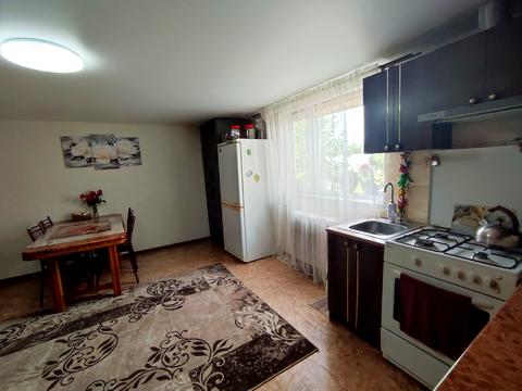 будинок за адресою 1 Травня