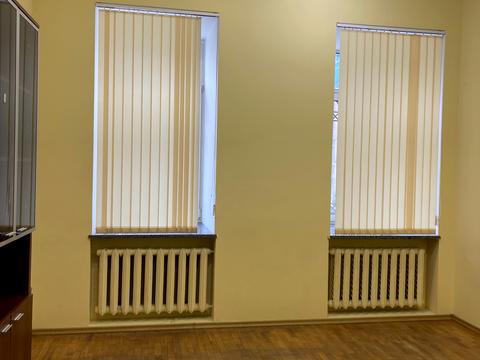 комерційна за адресою Ярославська вул., 28