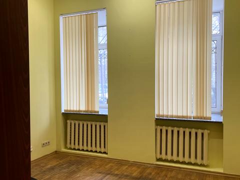 комерційна за адресою Ярославська вул., 28