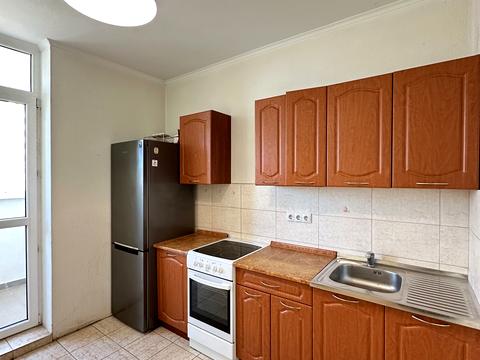 квартира по адресу Семьи Кульженков ул. (Дегтяренко Петра), 33