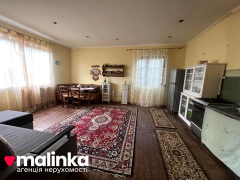 будинок за адресою Районна