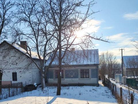 будинок за адресою Молодіжна вул.