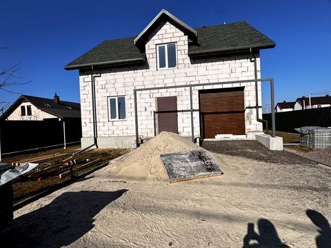 дом по адресу Академическая ул.