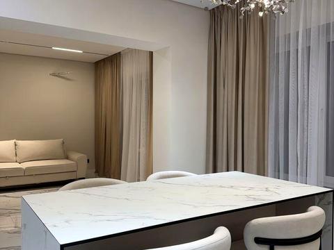 будинок за адресою Михайла Грушевського вул.