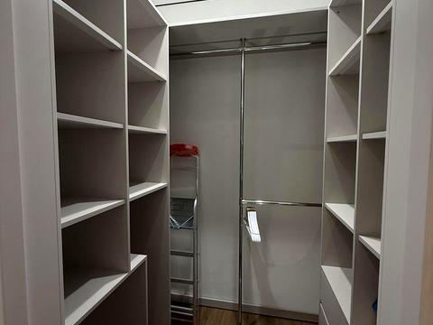 будинок за адресою Михайла Грушевського вул.