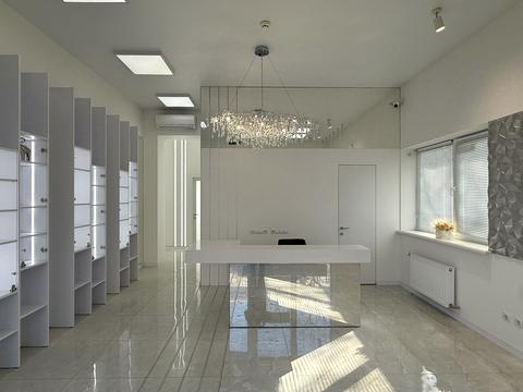 коммерческая по адресу Львовская ул., 15б