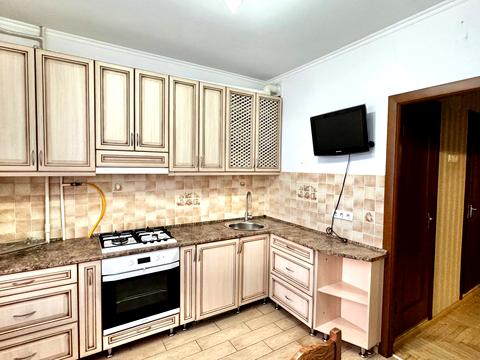 квартира за адресою Ігоря Білозіра вул., 4