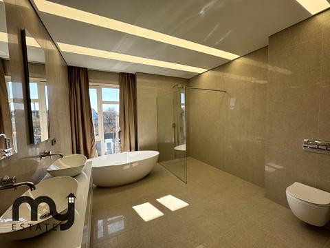 будинок за адресою Грушевського вул., 27