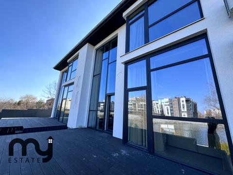 будинок за адресою Грушевського вул., 27