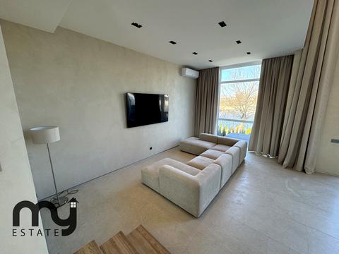 будинок за адресою Грушевського вул., 27