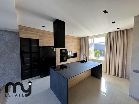 будинок за адресою Грушевського вул., 27