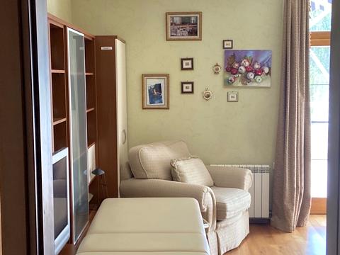 будинок за адресою Набережна, 40