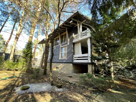 будинок за адресою Лісова вул., 7д