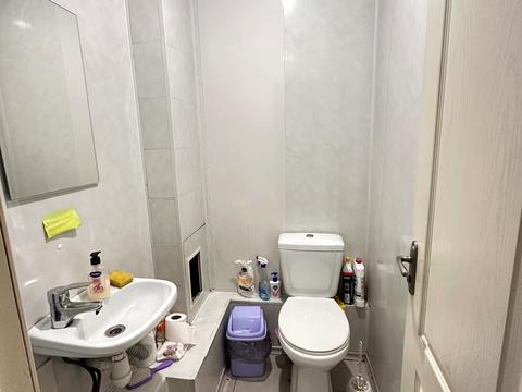 комерційна за адресою Науки просп. (Гагаріна), 100