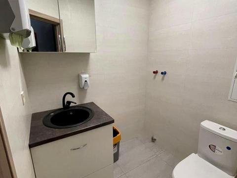 коммерческая по адресу Воздухофлотский просп. (Повітрофлотський), 3