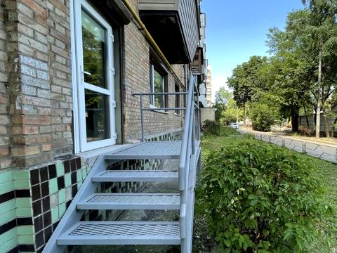 коммерческая по адресу Воздухофлотский просп. (Повітрофлотський), 3