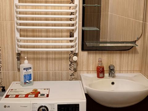 квартира за адресою Василя Симоненка вул., 3в