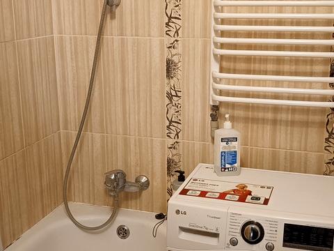 квартира за адресою Василя Симоненка вул., 3в