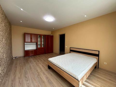 квартира за адресою Панаса Мирного вул., 18-Б