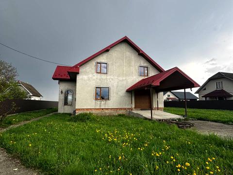 дом по адресу Молодіжна, 30