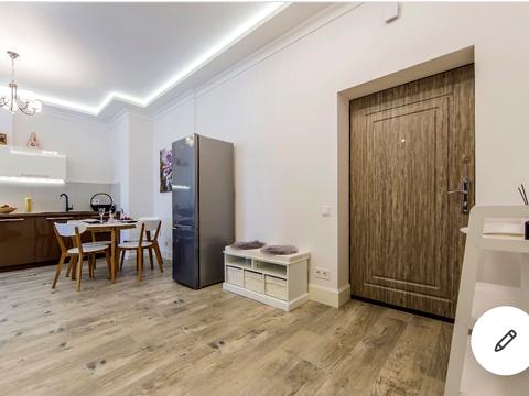 квартира за адресою Дніпровська набережна вул., 14-Б