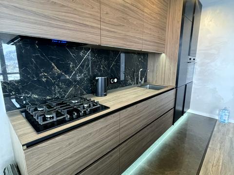 квартира за адресою В'ячеслава Чорновола просп. (), 16з