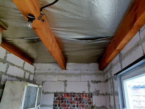 будинок за адресою с. Буцнів, Золота осінь