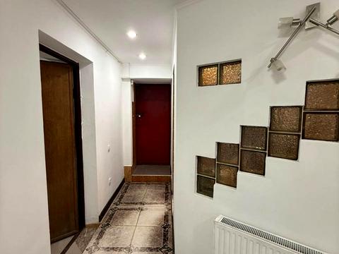 комерційна за адресою Михайла Коцюбинського вул., 25
