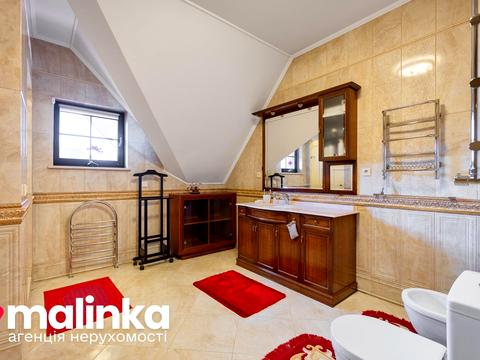 будинок за адресою Олекси Довбуша вул.