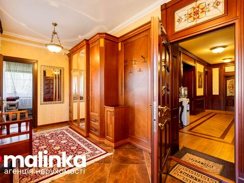 будинок за адресою Олекси Довбуша вул.