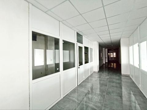 комерційна за адресою Подільська вул., 58