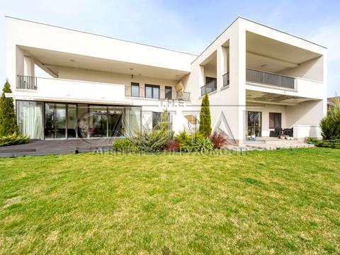 дом по адресу Виноградная ул.