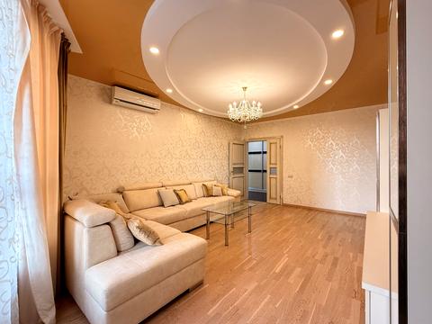 квартира за адресою Авіаконструктора Ігоря Сікорського вул. (Танкова), 1